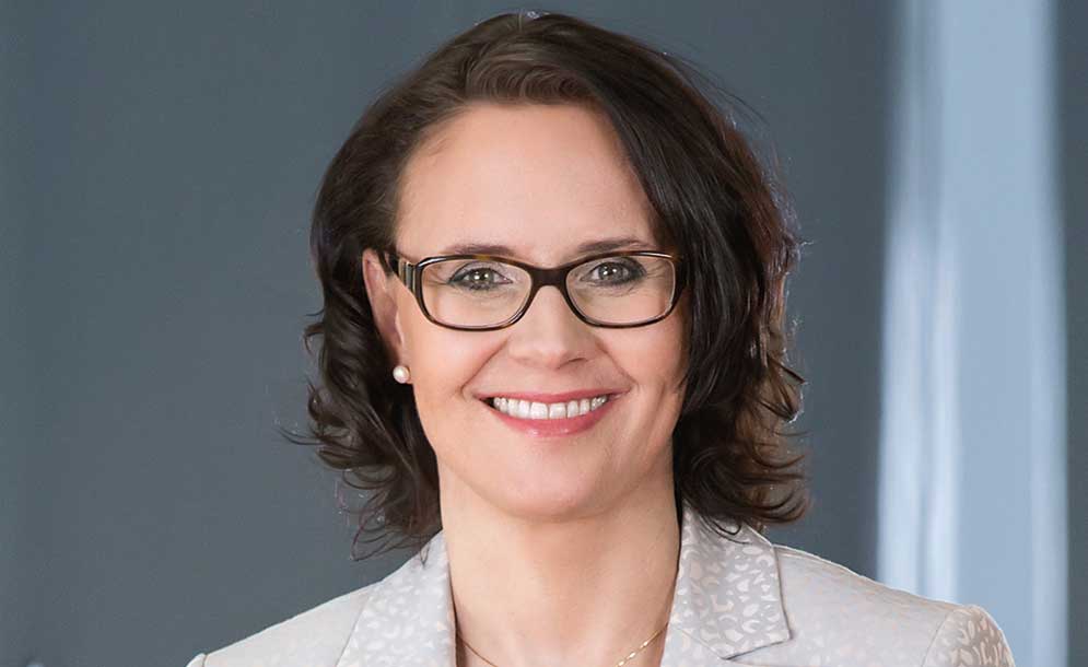 Mag. Daniela Gutschi ÖVP Klubobfrau und GF Salzburger Hilfswerk „Neben attraktiven Karrieremöglichkeiten ist ein sicherer Arbeitsplatz garantiert.“ Foto: Hilfswerk